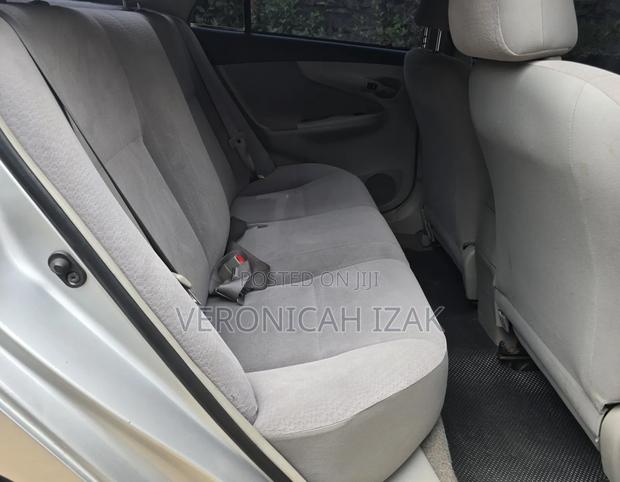 Toyota Axio 2011 Silver