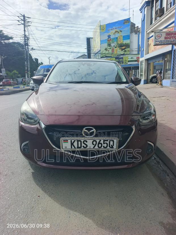 Mazda Demio 2017 Maroon