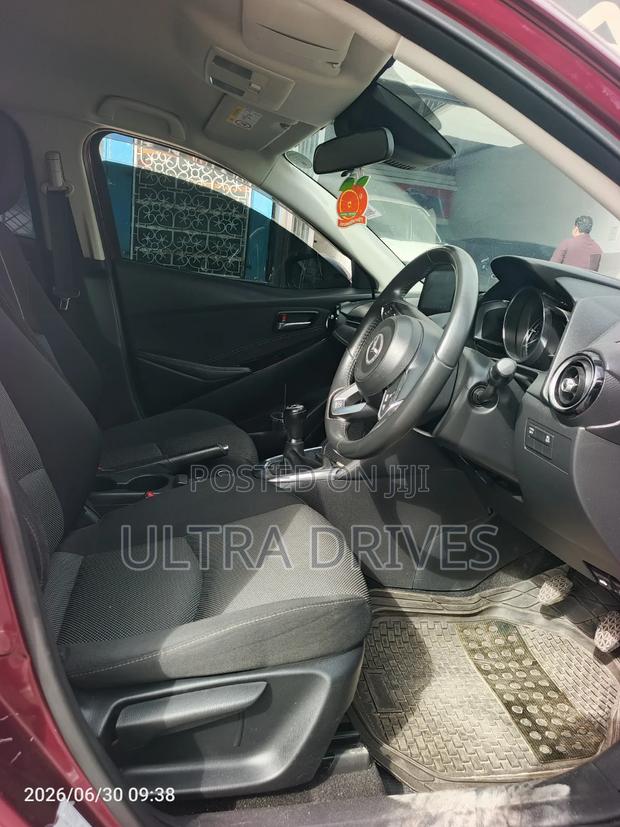Mazda Demio 2017 Maroon