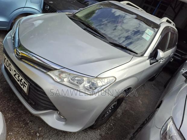 Toyota Corolla Fielder 2015 Silver