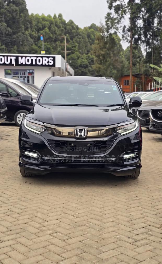 Honda Vezel 2019 Black