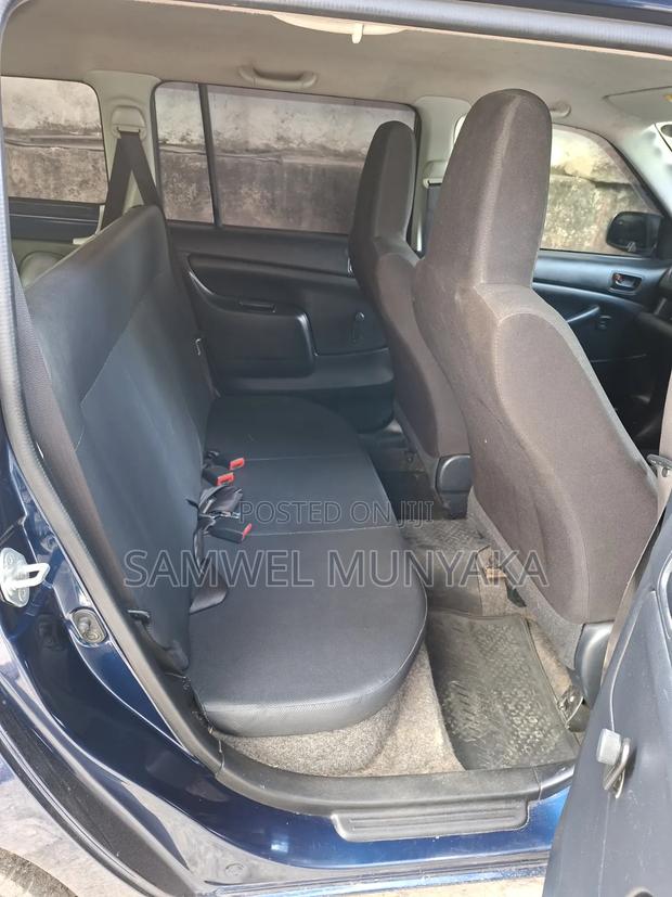 Toyota Probox 2016 Blue