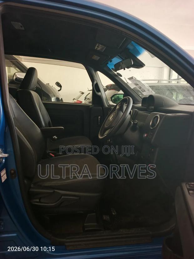 Toyota Spade 2019 Blue