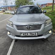 Toyota Vanguard 2012 Silver for sale