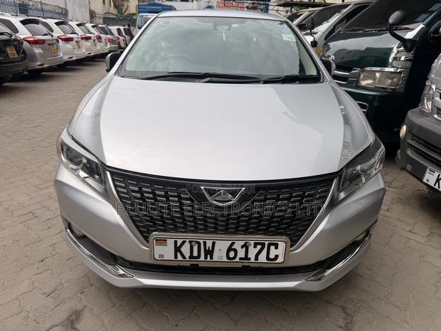 Toyota Allion 2018 Silver