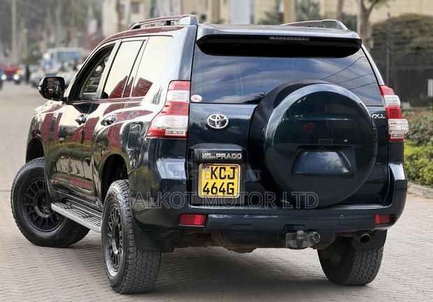 Toyota Land Cruiser Prado 3.0 TD 2010 Black