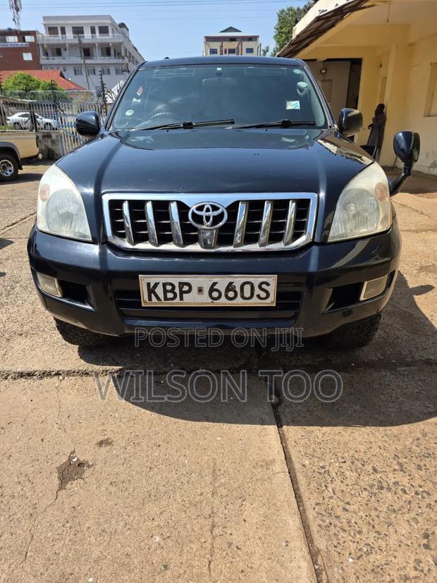 Toyota Land Cruiser Prado 2007 Black