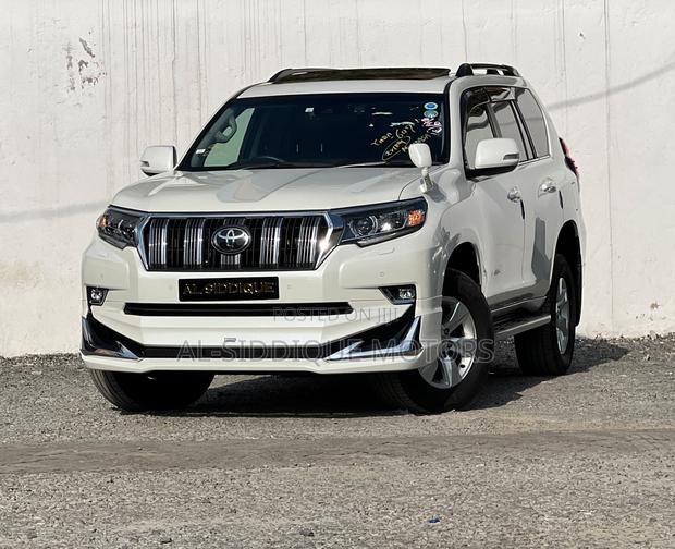 Toyota Land Cruiser Prado 2.8 2019 White
