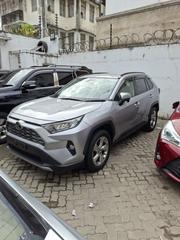 Toyota RAV4 2019 Silver for sale