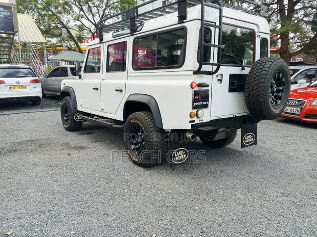Land Rover Defender 2011 White