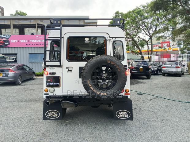 Land Rover Defender 2011 White