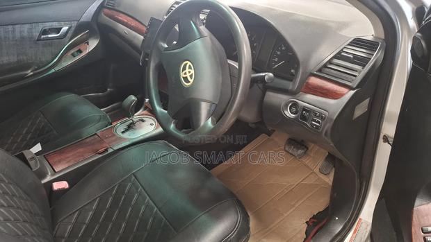 Toyota Premio 2009 Silver