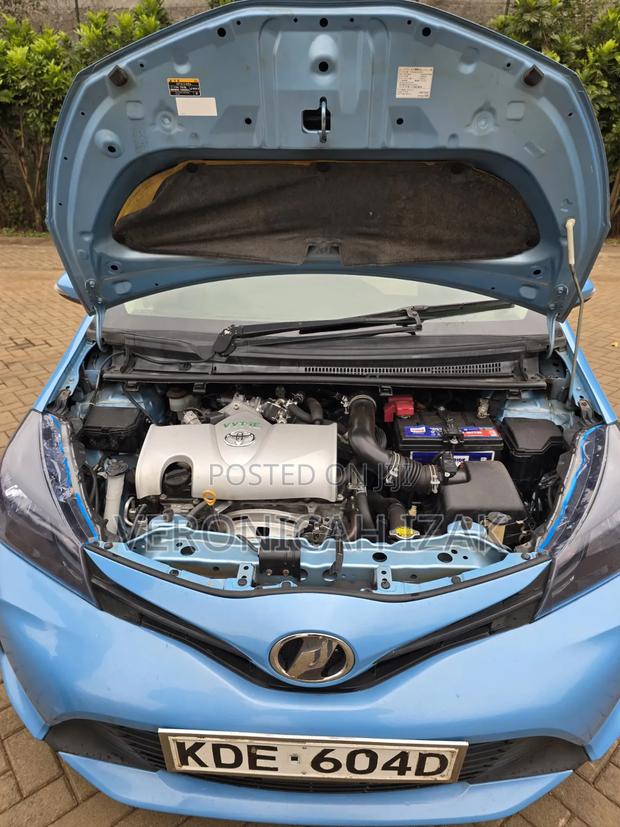 Toyota Vitz 2014 Blue