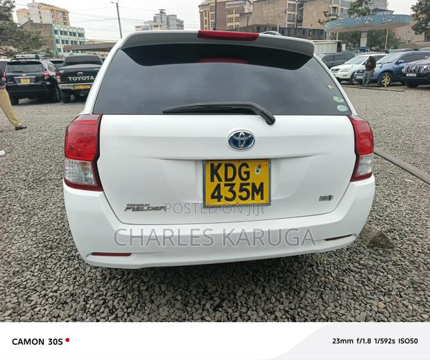 Toyota Corolla Fielder 2014 White