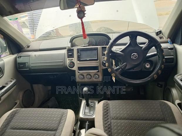 Nissan X-Trail 2009 Silver