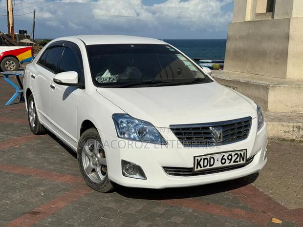 Toyota Premio 1.8 AWD 2015 White