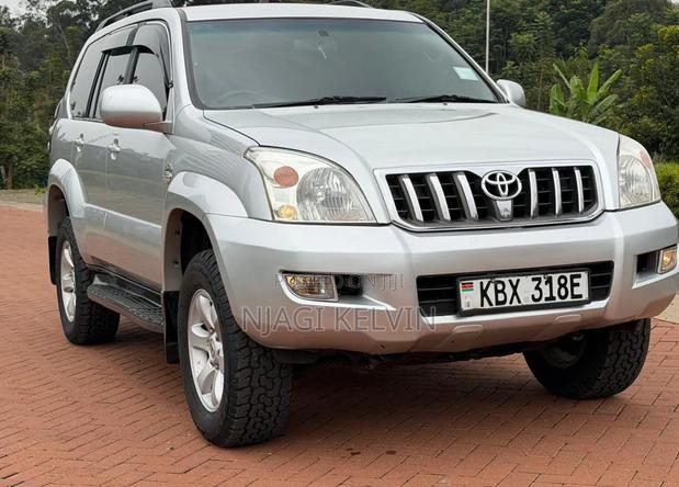 Toyota Land Cruiser Prado 3.0 D-4D 5dr 2007 Silver