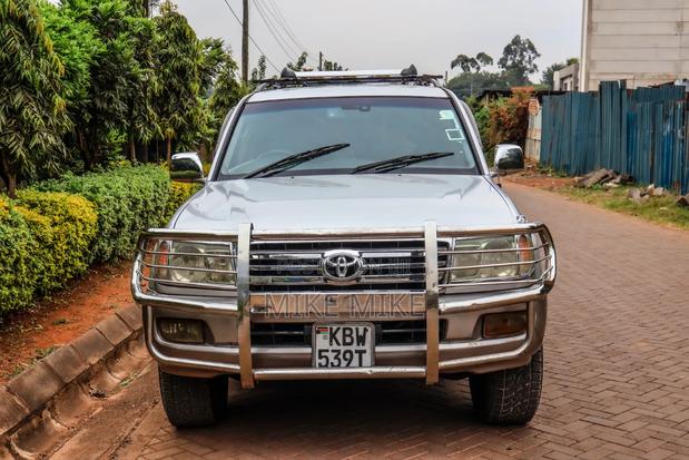 Toyota Land Cruiser 2007 Silver