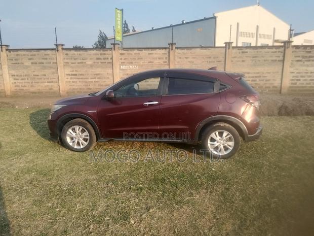 Honda Vezel 2014 Red