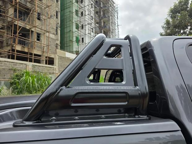 Toyota Hilux 2020 Gray