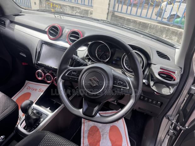 Suzuki Swift RS 2020 Gray