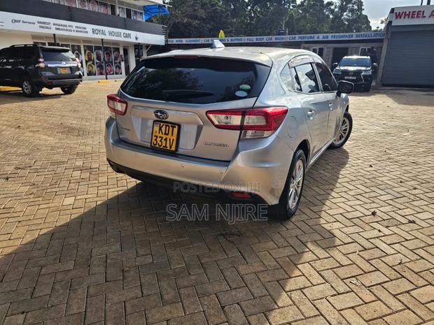 Subaru Impreza 2018 Silver