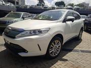 Toyota Harrier 2018 White for sale
