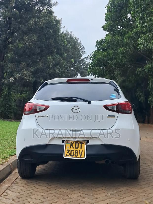 Mazda Demio 2018 White