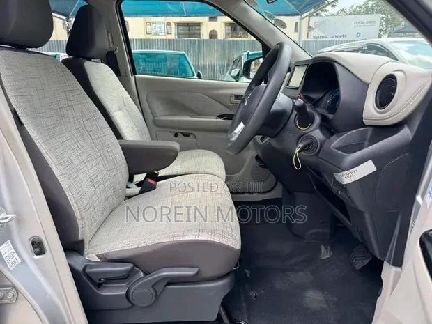 Mitsubishi EK Wagon 2019 Silver