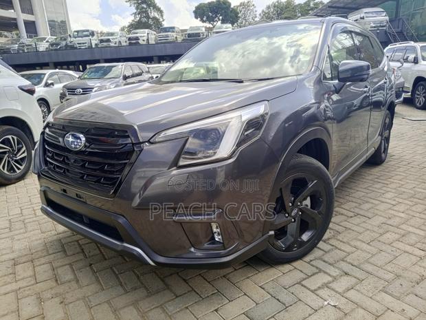 Subaru Forester 2021 Gray