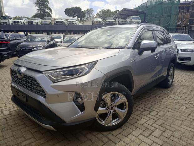 Toyota RAV4 2019 Silver