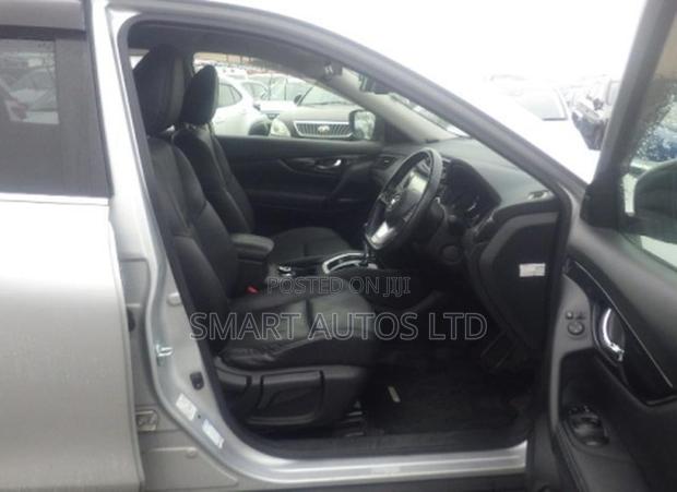 Nissan X-Trail 2.0 Petrol FWD 2019 Silver
