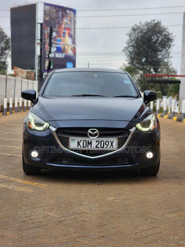 Mazda Demio 2016 Blue