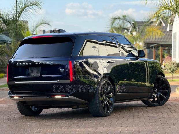 Land Rover Range Rover Vogue 2023 Blue