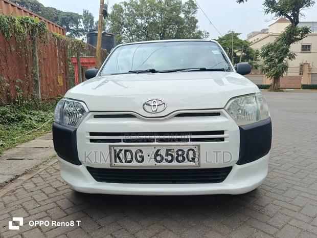 Toyota Belta 2014 White
