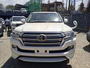 Toyota Land Cruiser 2018 White for sale