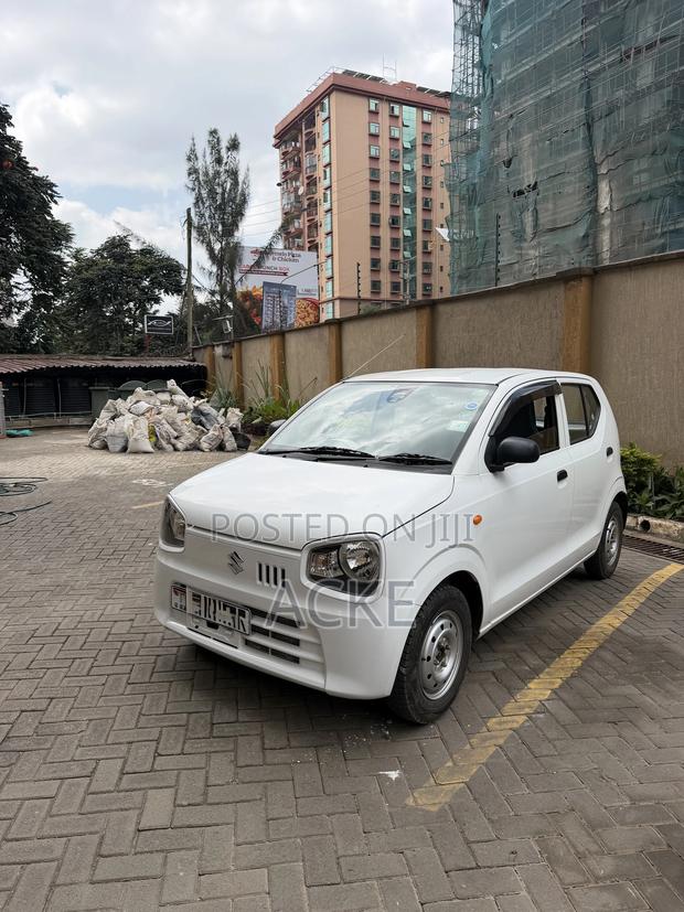 Suzuki Alto 2019 White