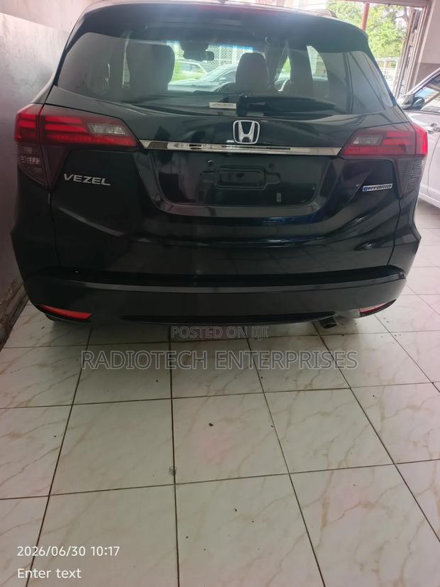 Honda Vezel 2018 Black