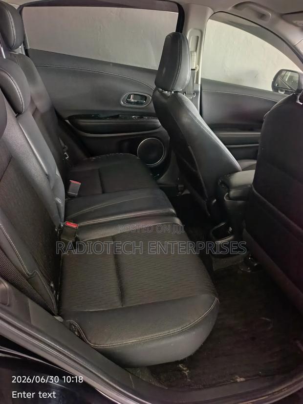 Honda Vezel 2018 Black