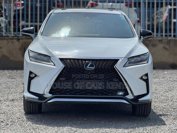 Lexus RX 300 4WD 2019 White