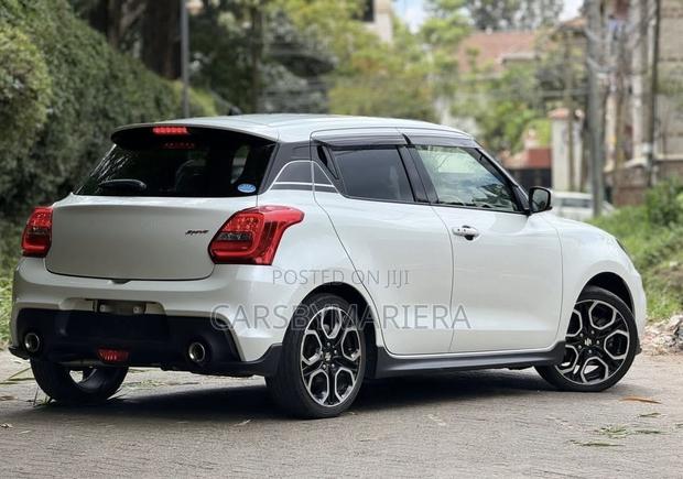 Suzuki Swift Sport 2019 White