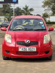 Toyota Vitz 1.0 FWD 5dr 2006 Red for sale