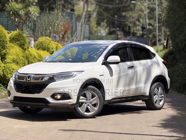 Honda Vezel 2019 White