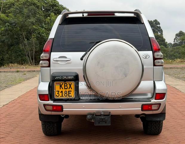 Toyota Land Cruiser Prado 2007 Silver