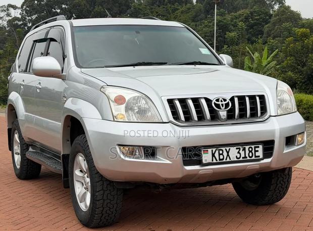 Toyota Land Cruiser Prado 2007 Silver