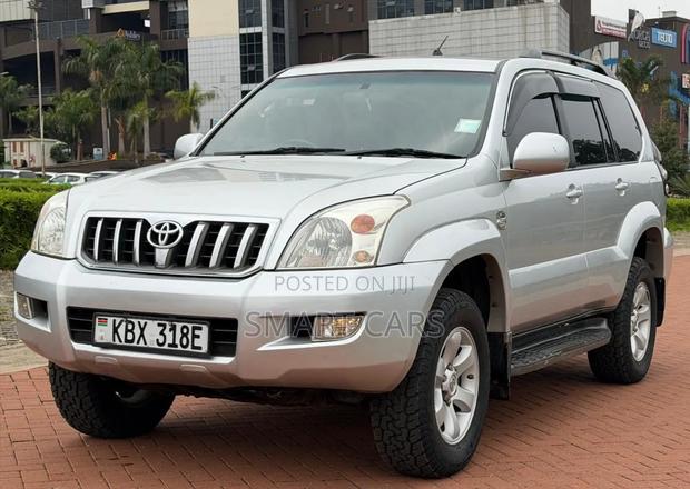 Toyota Land Cruiser Prado 2007 Silver