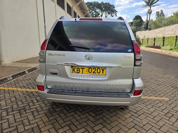 Toyota Land Cruiser Prado 2006 Silver