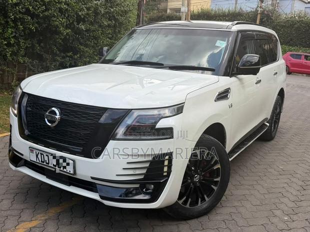 Nissan Patrol 2015 White