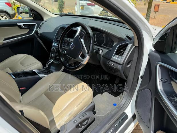 Volvo XC60 2016 White