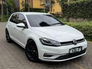Volkswagen Golf 2018 White for sale